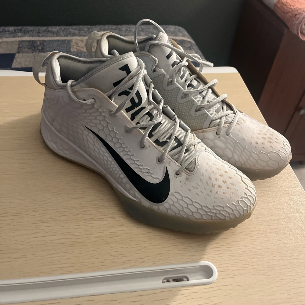 Nike Mike Trout White and Black Athletic Shoes